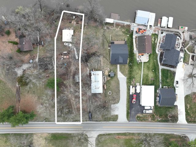 5063 NW Shafer Drive, Monticello, IN 47960