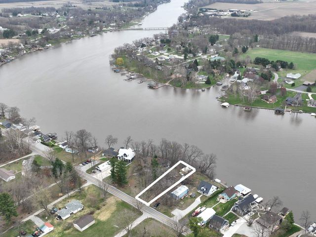 5063 NW Shafer Drive, Monticello, IN 47960