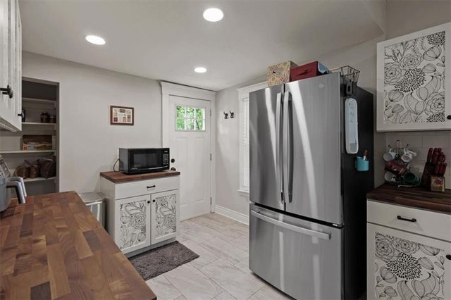 404 S Osage Street, Independence, MO 64050