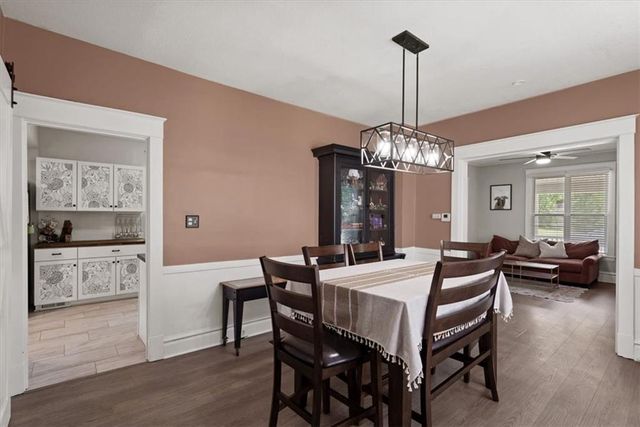 404 S Osage Street, Independence, MO 64050
