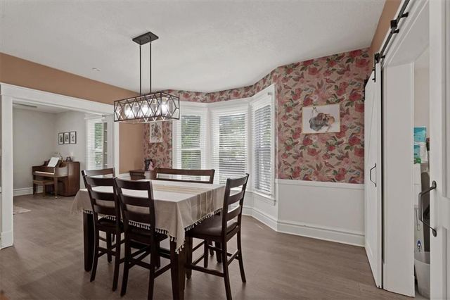 404 S Osage Street, Independence, MO 64050