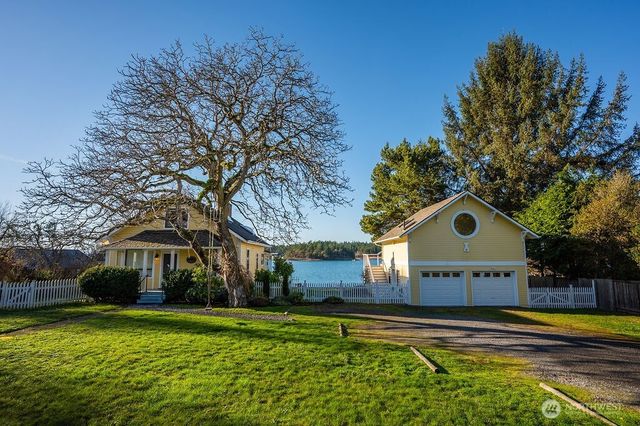 2612 Fisherman Bay Road, Lopez Island, WA 98261