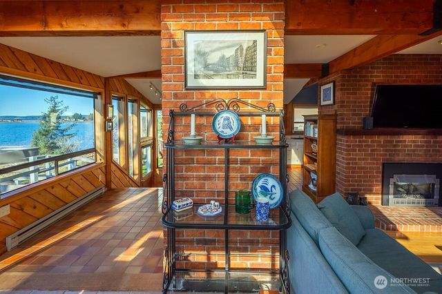 2612 Fisherman Bay Road, Lopez Island, WA 98261