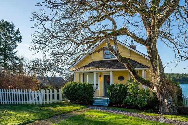 2612 Fisherman Bay Road, Lopez Island, WA 98261