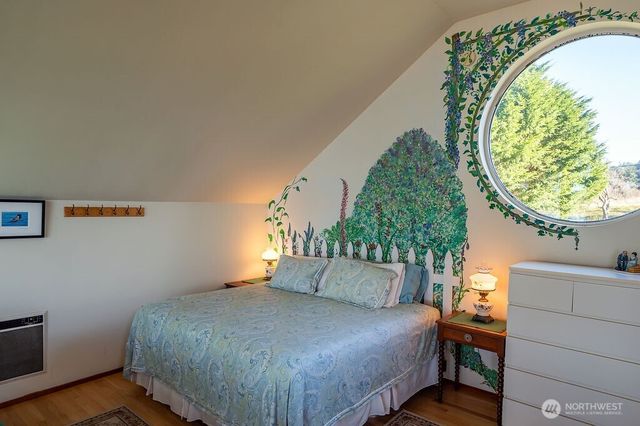 2612 Fisherman Bay Road, Lopez Island, WA 98261