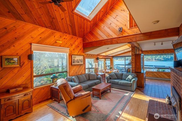 2612 Fisherman Bay Road, Lopez Island, WA 98261