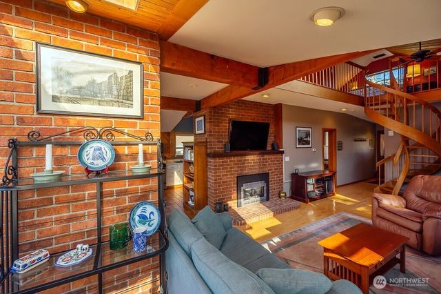 2612 Fisherman Bay Road, Lopez Island, WA 98261