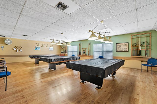 2883 CROSLEY Drive W F, West Palm Beach, FL 33415