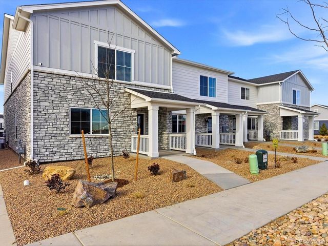 6527 N Nepal St, Aurora, CO 80019