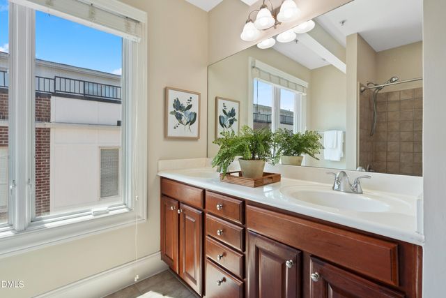 400 W Rosemary Street Unit 401, Chapel Hill, NC 27516