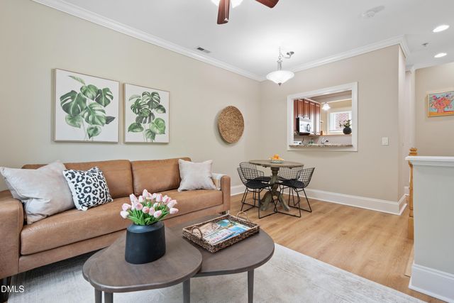 400 W Rosemary Street Unit 401, Chapel Hill, NC 27516