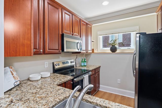 400 W Rosemary Street Unit 401, Chapel Hill, NC 27516