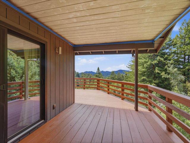 16000 Redwood Lodge Road, Los Gatos, CA 95033