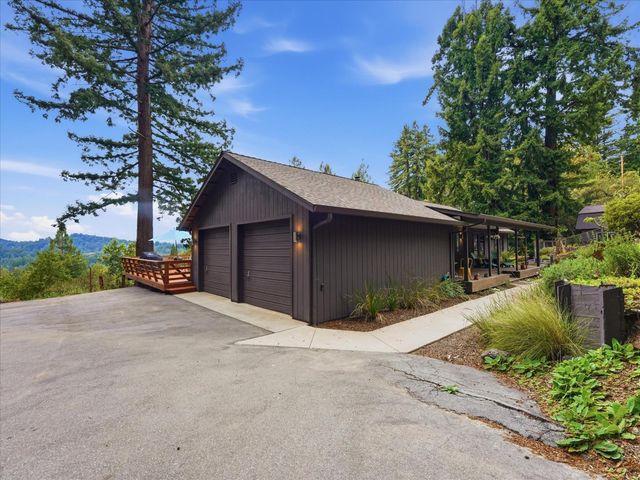 16000 Redwood Lodge Road, Los Gatos, CA 95033