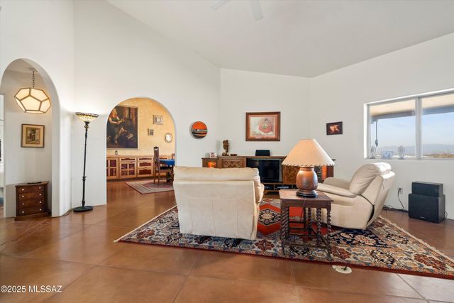 18772 S Houghton Road, Vail, AZ 85641