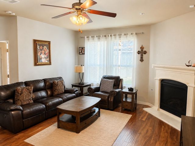 5125 Pleasant Springs Court, Forney, TX 75126