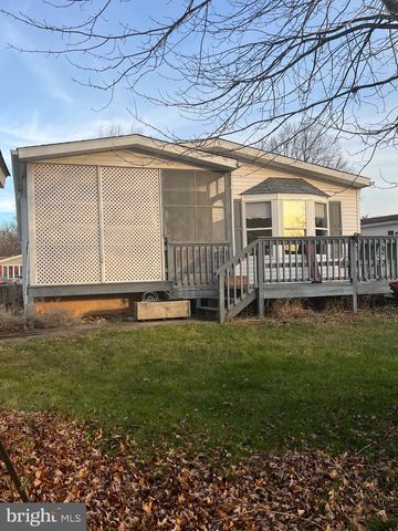 764 ASPEN CIR, Red Hill, PA 18076