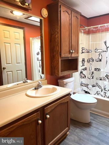 764 ASPEN CIR, Red Hill, PA 18076