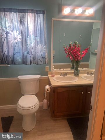 764 ASPEN CIR, Red Hill, PA 18076