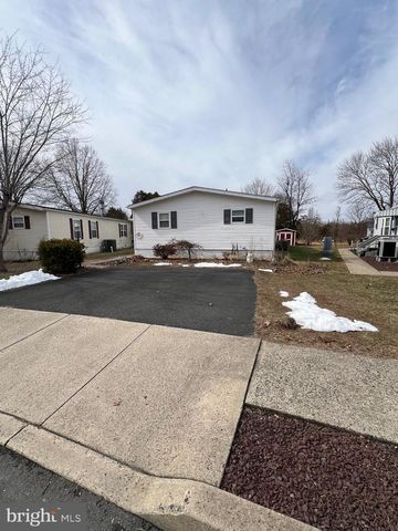 764 ASPEN CIR, Red Hill, PA 18076