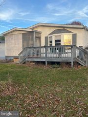 764 ASPEN CIR, Red Hill, PA 18076