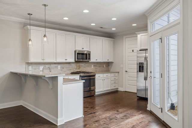 4037 Tomich Dr, Franklin, TN 37064