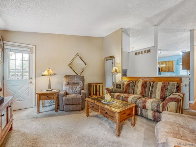 2746 S Uravan St, Aurora, CO 80013