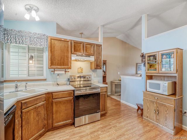 2746 S Uravan St, Aurora, CO 80013