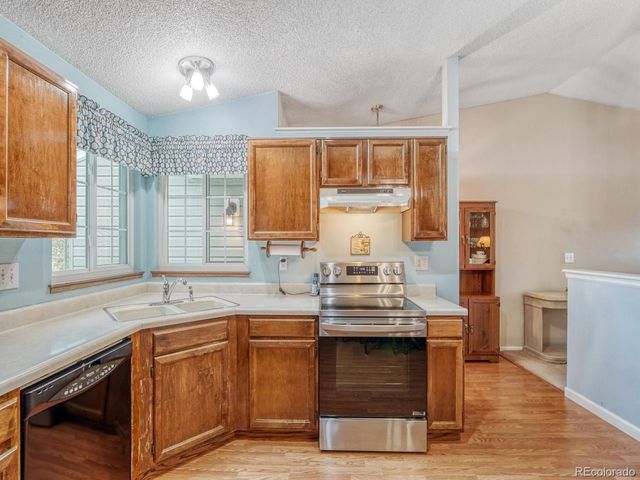 2746 S Uravan St, Aurora, CO 80013