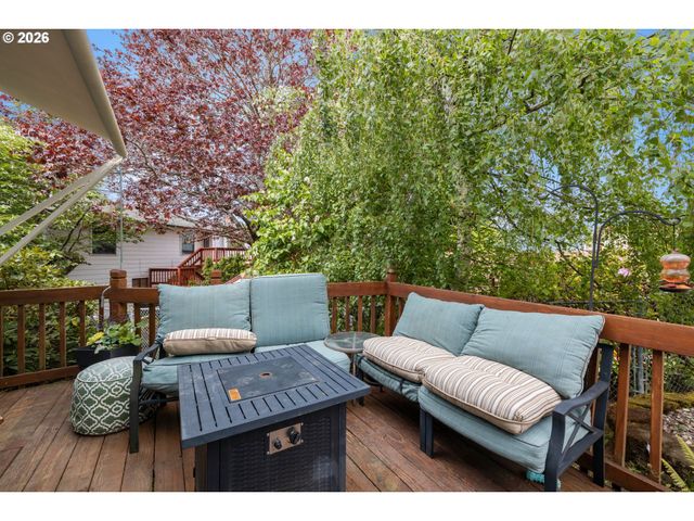 4057 Ne 5TH Dr, Gresham, OR 97030