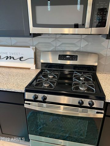 13316 W Red Range Way, Peoria, AZ 85383