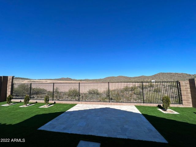 13316 W Red Range Way, Peoria, AZ 85383