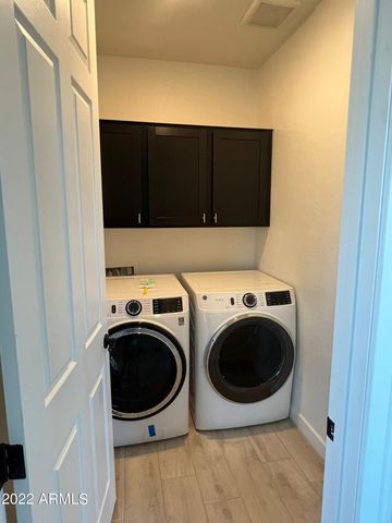 13316 W Red Range Way, Peoria, AZ 85383