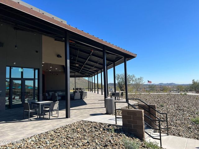 13316 W Red Range Way, Peoria, AZ 85383