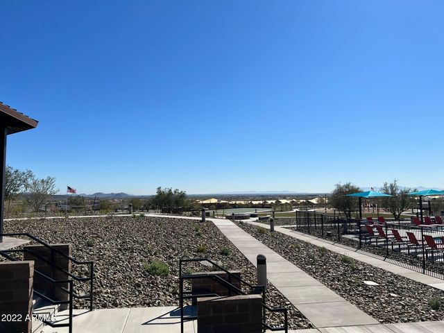 13316 W Red Range Way, Peoria, AZ 85383