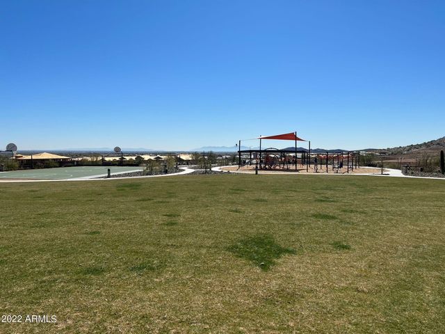 13316 W Red Range Way, Peoria, AZ 85383