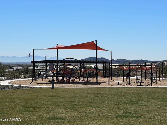 13316 W Red Range Way, Peoria, AZ 85383