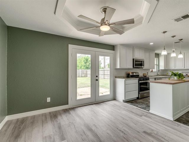 128 SW 6th Street, Moore, OK 73160