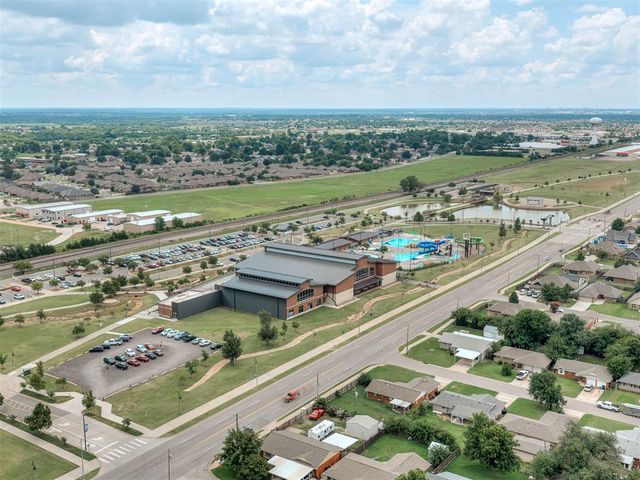 128 SW 6th Street, Moore, OK 73160