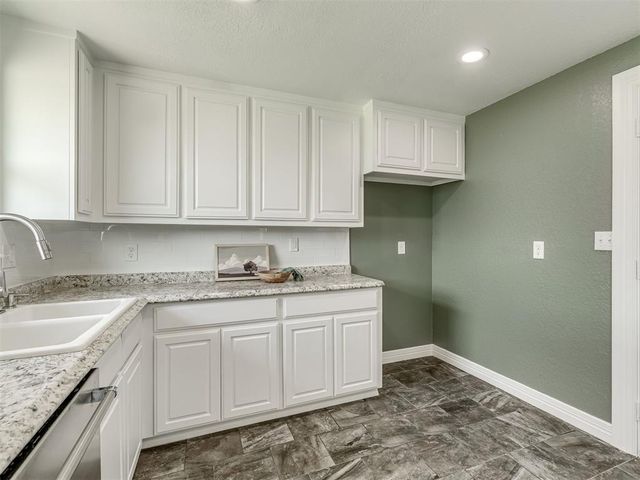 128 SW 6th Street, Moore, OK 73160