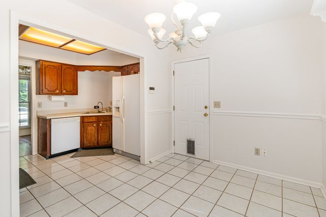 104 White Oak Ct, Hendersonville, TN 37075