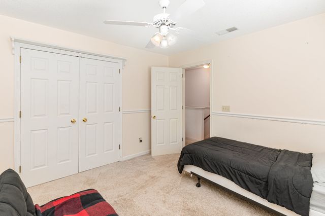 104 White Oak Ct, Hendersonville, TN 37075