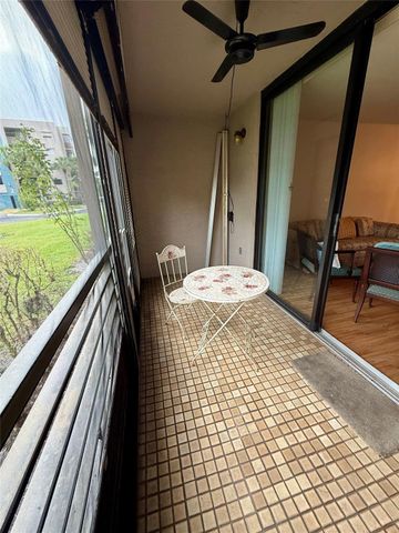 900 Colony Point Circle 121, Pembroke Pines, FL 33026