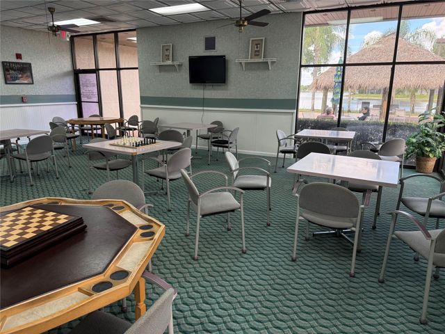 900 Colony Point Circle 121, Pembroke Pines, FL 33026