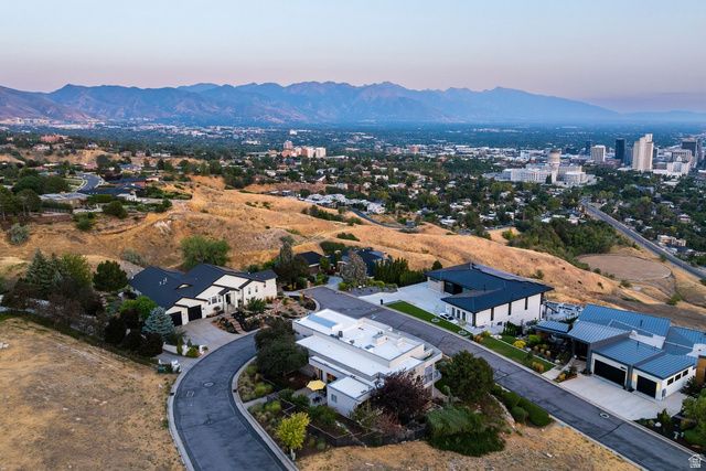 815 N SANDHURST DR, Salt Lake City, UT 84103