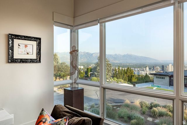 815 N SANDHURST DR, Salt Lake City, UT 84103