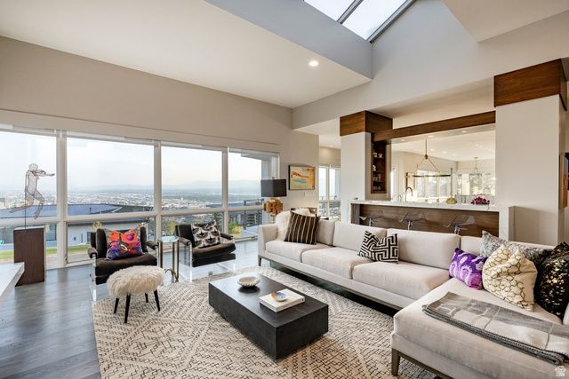 815 N SANDHURST DR, Salt Lake City, UT 84103