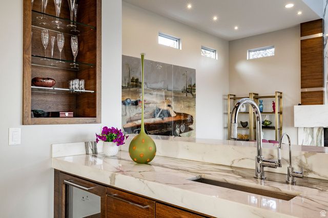 815 N SANDHURST DR, Salt Lake City, UT 84103