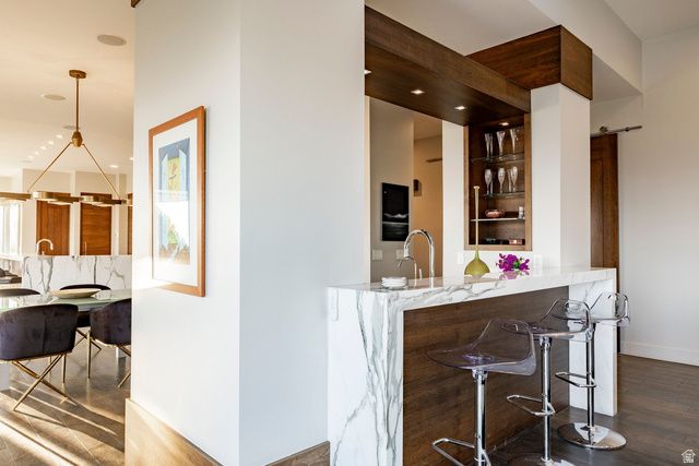 815 N SANDHURST DR, Salt Lake City, UT 84103