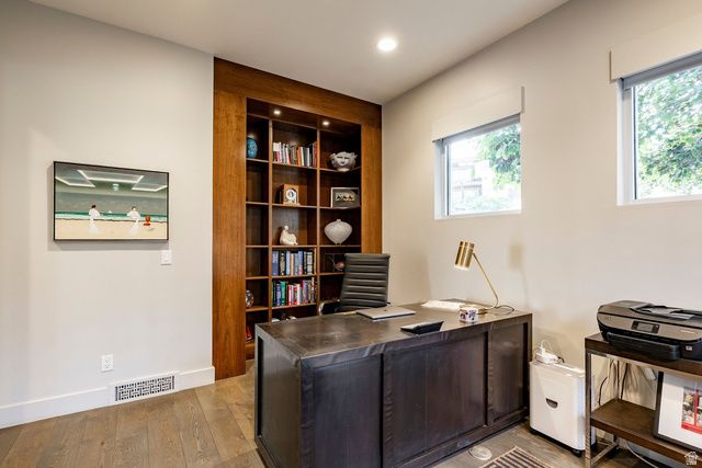 815 N SANDHURST DR, Salt Lake City, UT 84103